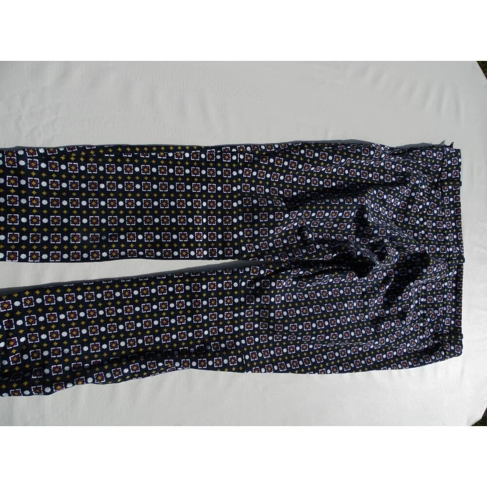J Crew Pants Womens 8 Geometric  Fit Flat Front Capris